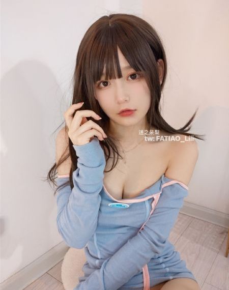 全篇肉高h秘书被c_免费追剧在线观看