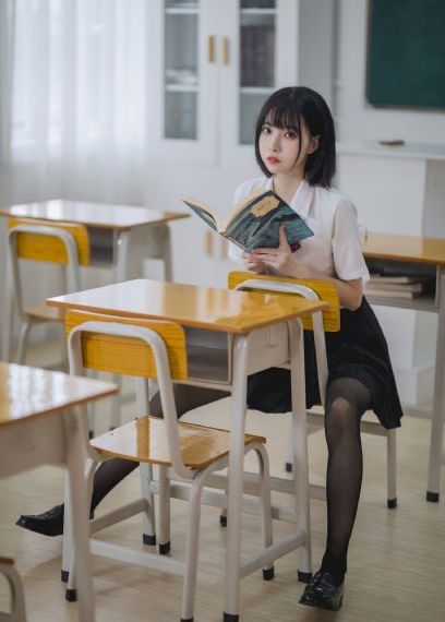 朴妮唛kw7142涂精油_超清电影完整版