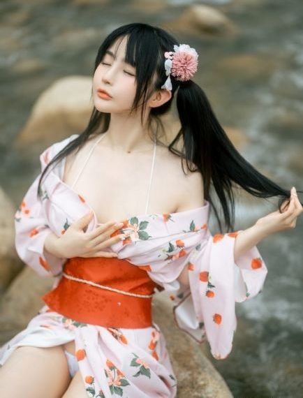 大乳女喂男人吃奶_BD韩语在线观看高清