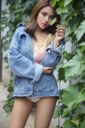 沙滩上的夏娃_HD在线播放