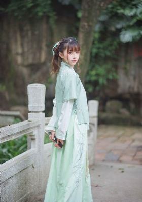 老色汉_BD英语免费高清观看