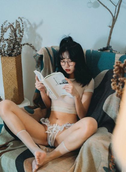 俄版洛丽塔_超清免费在线播放