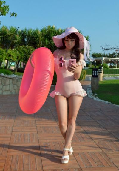 巴黎q娘电影_BD免费观看视频