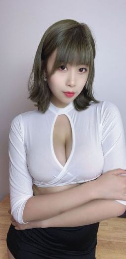 王李丹—路向西未删减版_欧美成人在线